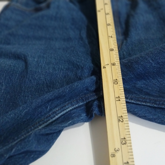 Abercrombie & Fitch Women"s Size 28/6 Dark Blue The Vintage High RiseFlare Jeans - Picture 9 of 11